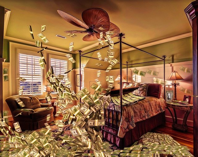 peníze v ložnici.jpg